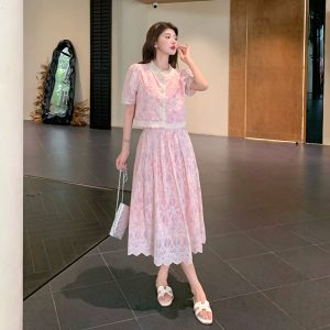 Xiaoxiang Style Lace Embroidered Two-Piece Set with Skirt