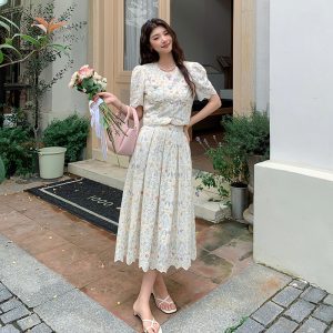 French Style Floral Two-Piece Set Short Sleeve Top and Skirt - Style ef9c51